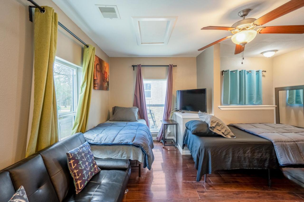 East Downtown Bungalow Houston Esterno foto